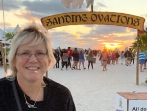 Cyndee Haydon at Treasure Island Sanding Ovations event,